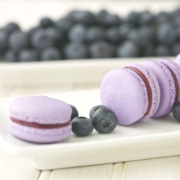 Macarons - Black Currant